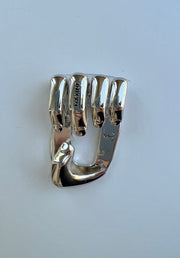 Hand brooch 5.7cm